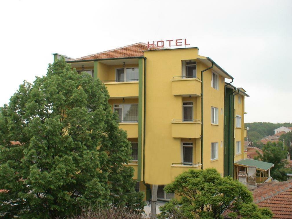 Hotel Triumph Nowa Sagora Exterior foto